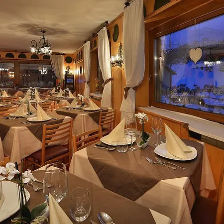 Loredana Hotel